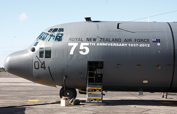 oyal New Zealand Air Force 75th Anniversary 1937-2012.
