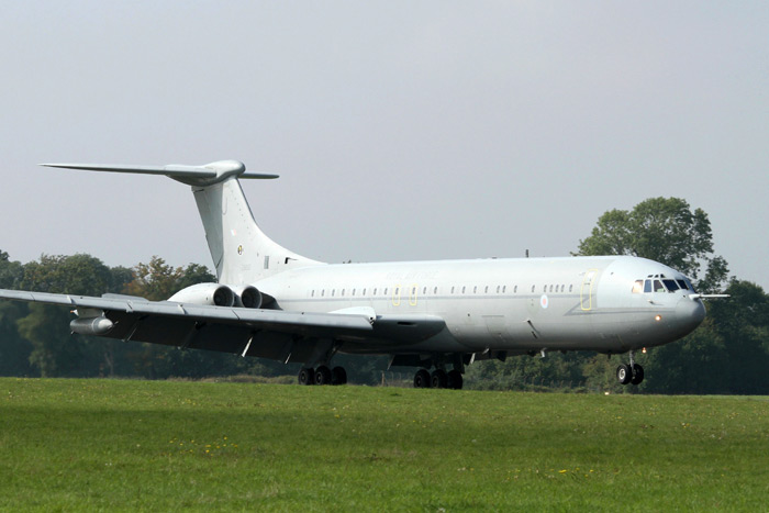 VC10 ZA150 delivery to Dunsfold Aerodrome on Tuesday 24th September