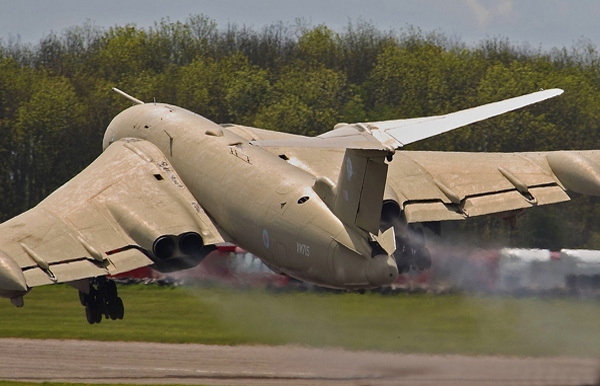 Handley Page Victor K2 XM715 Teasin Tina accidental takeoff at Bruntingthorpe Taxi Event, Leicestershire May 2009. Photo by Wayne Willday