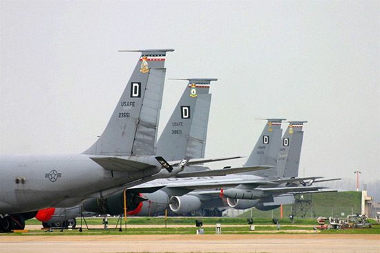 Boeing KC-135 Stratotankers lined up